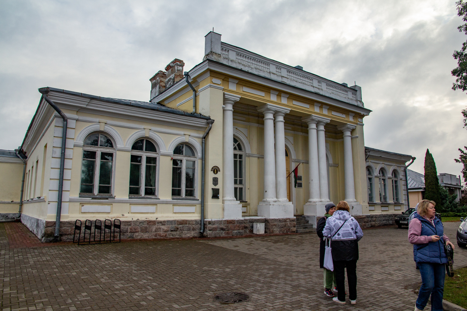 Кобрин, Замковая площадь, 1