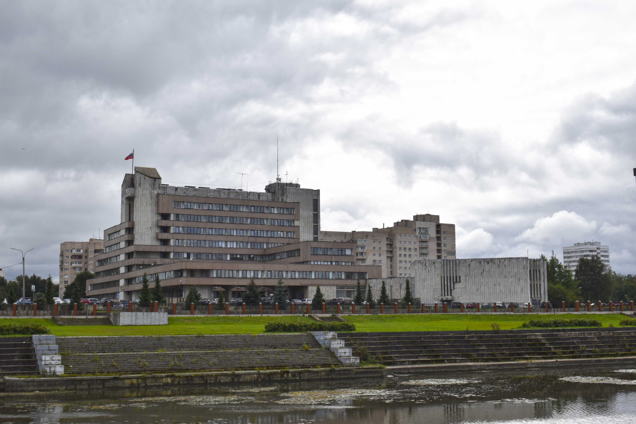 Peterburi, Улица Партизана Германа, 3