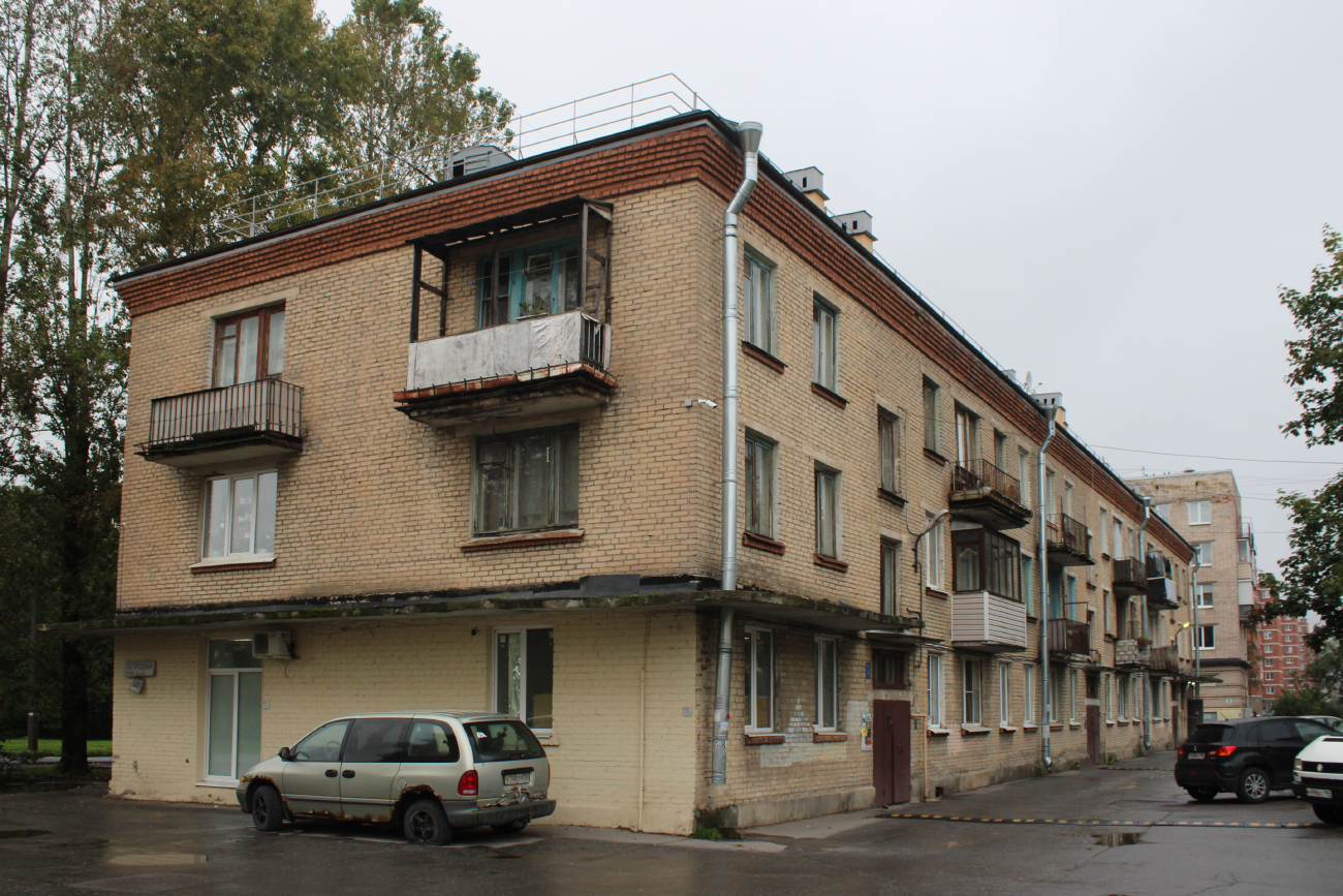 Колпiно, Загородная улица, 43