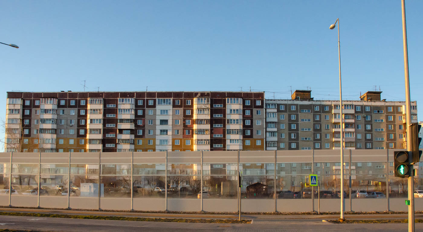 Perm, Улица Строителей, 12