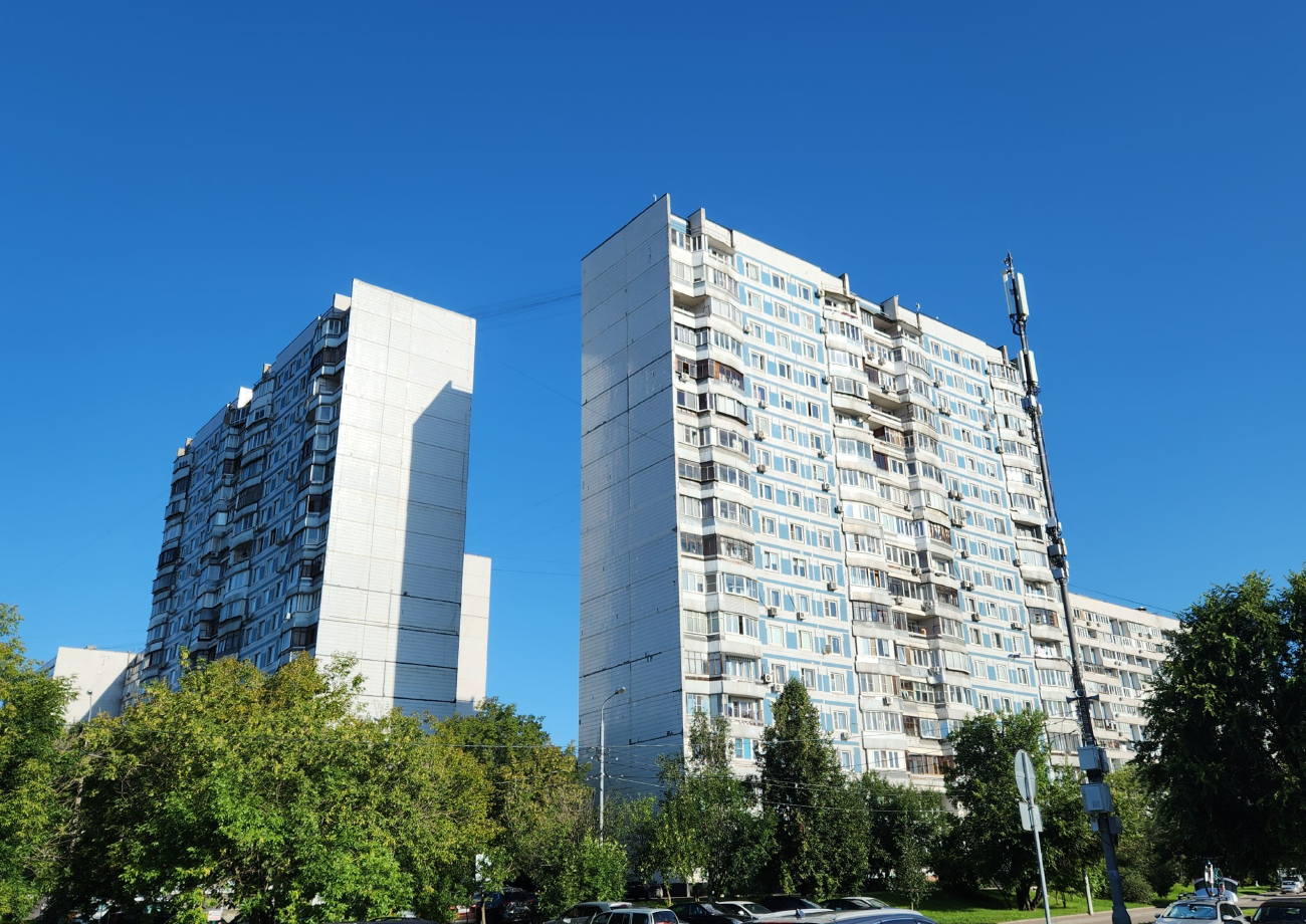 Moskau, Улица Исаковского, 33 корп. 3; Улица Исаковского, 33 корп. 4
