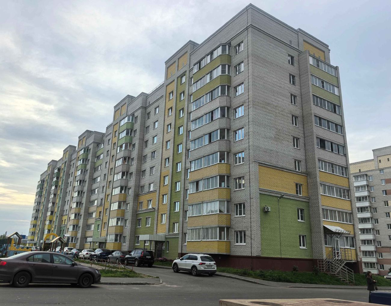 Вологда, Улица Лётчика Каберова, 1А