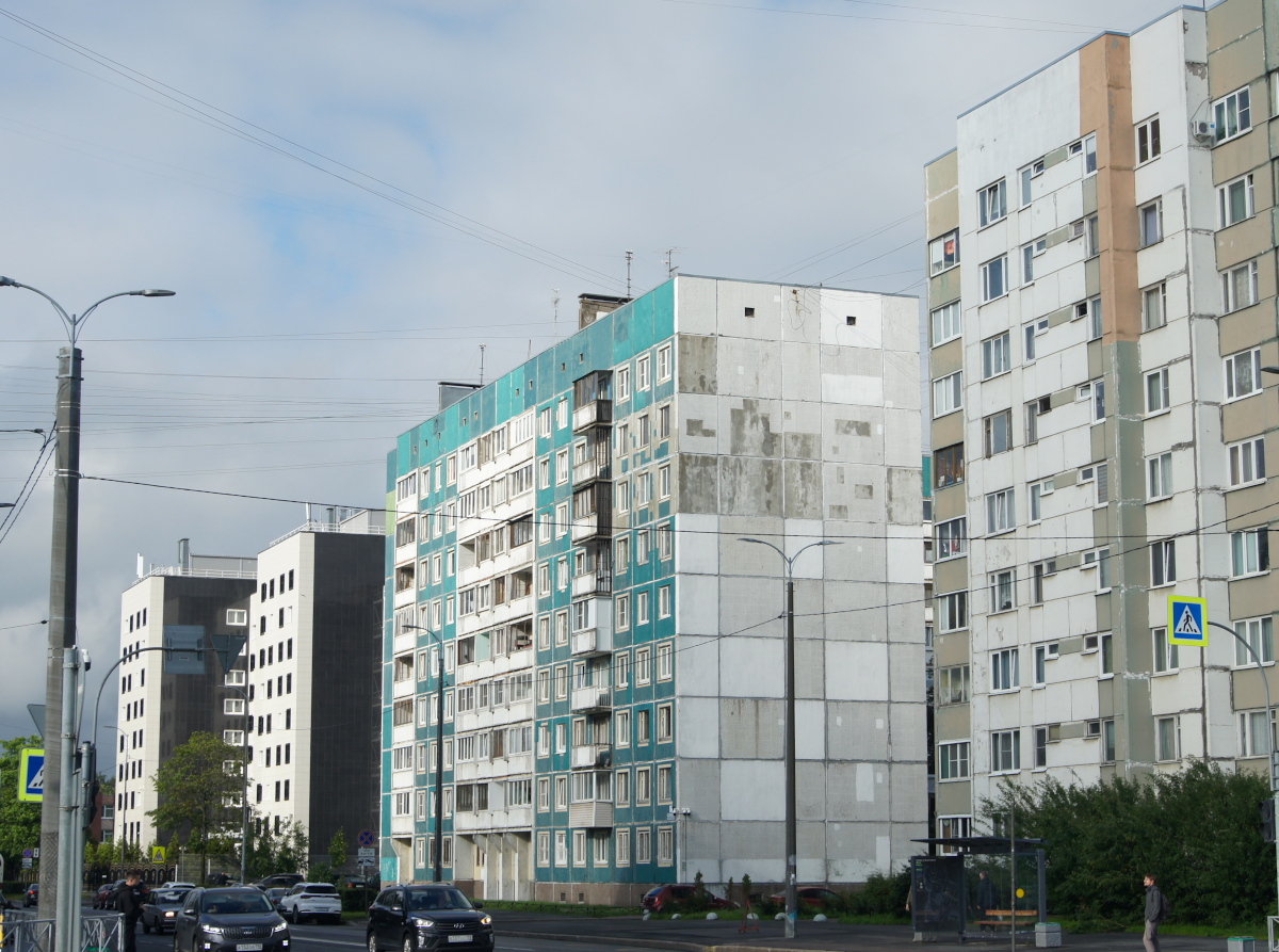 Санкт-Пецярбург, Улица Демьяна Бедного, 1 корп. 1