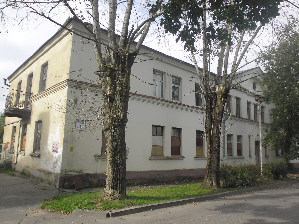 Молодечно, Улица Тавлая, 1