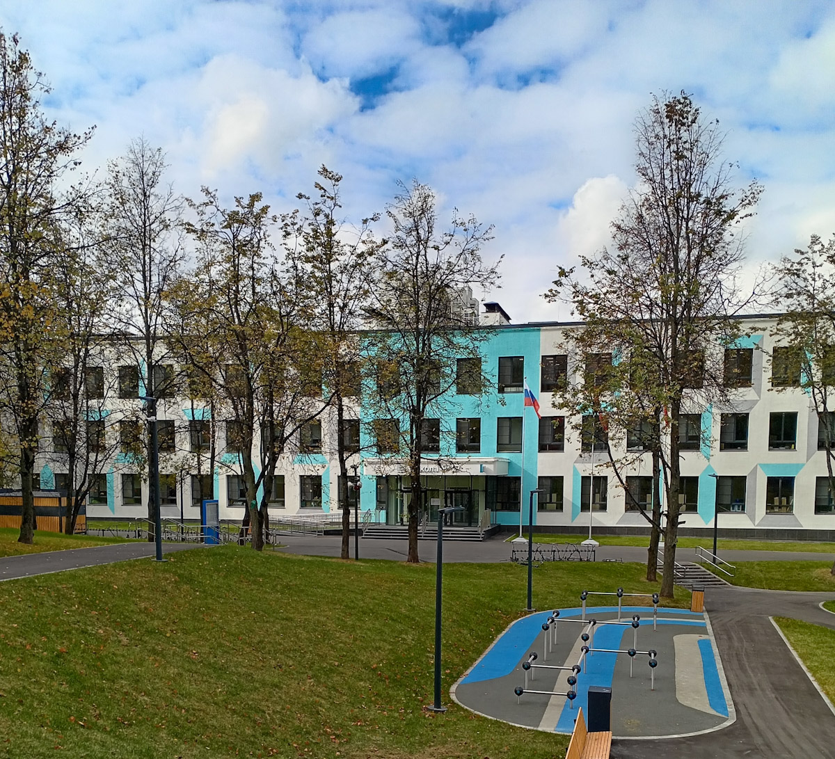 Москва, Улица Введенского, 27А