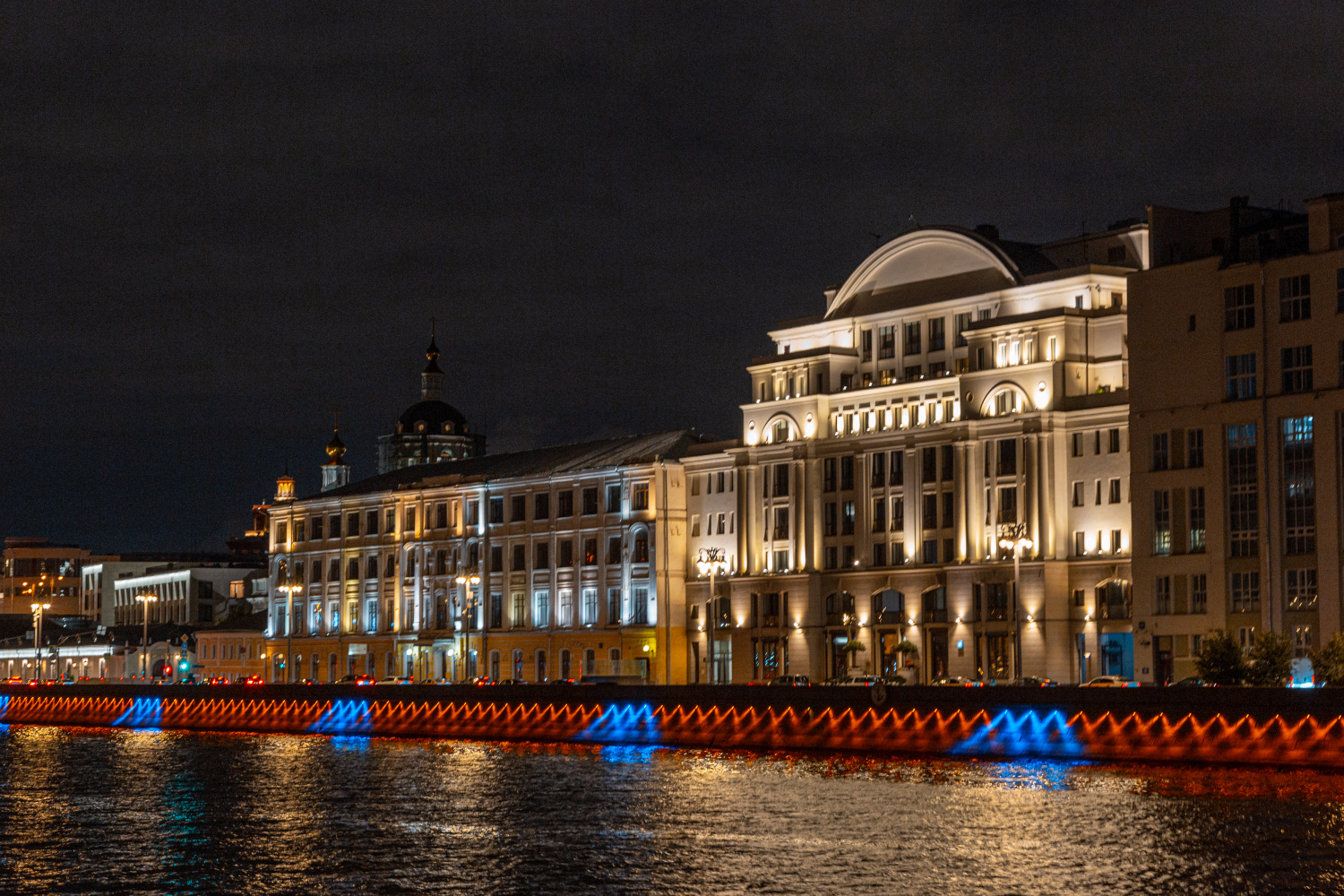 Moscó, Раушская набережная, 16; Раушская набережная, 22 / Садовническая улица, 21 стр. 1