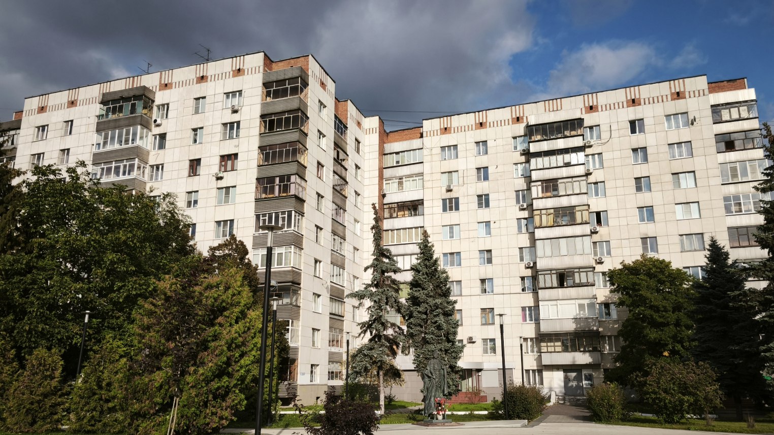 Kursk, Улица Ленина, 53; Улица Ленина, 51