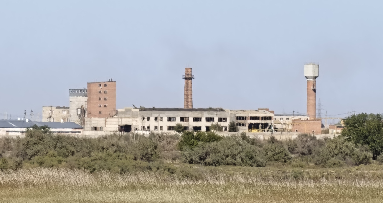 Ильинка, Астраханская птицефабрика территория, 1**; Астраханская птицефабрика территория, 1***