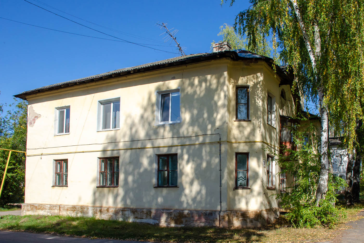 Соликамск, Улица 3-й Пятилетки, 26 / Улица Розалии Землячки, 7