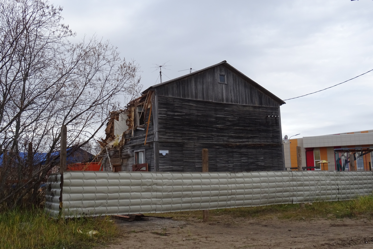 Нарьян-Мар, Улица Меньшикова, 10Б