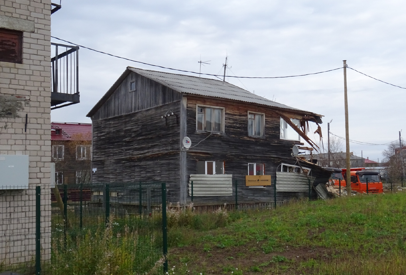 Нарьян-Мар, Улица Меньшикова, 10Б