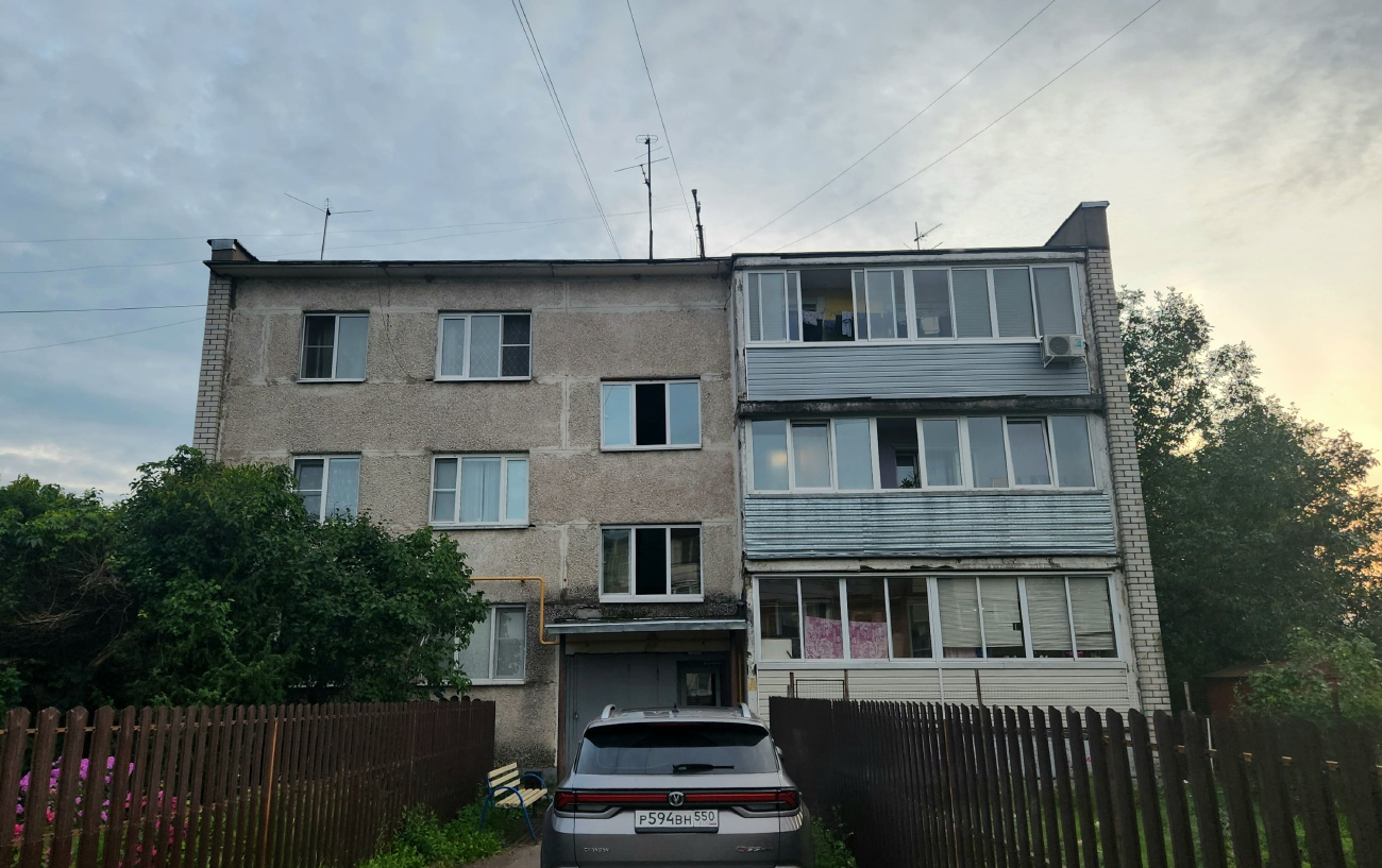 Городской округ Красногорск, прочие н.п., С. Петрово-Дальнее, улица Посёлок Ленинский, 23