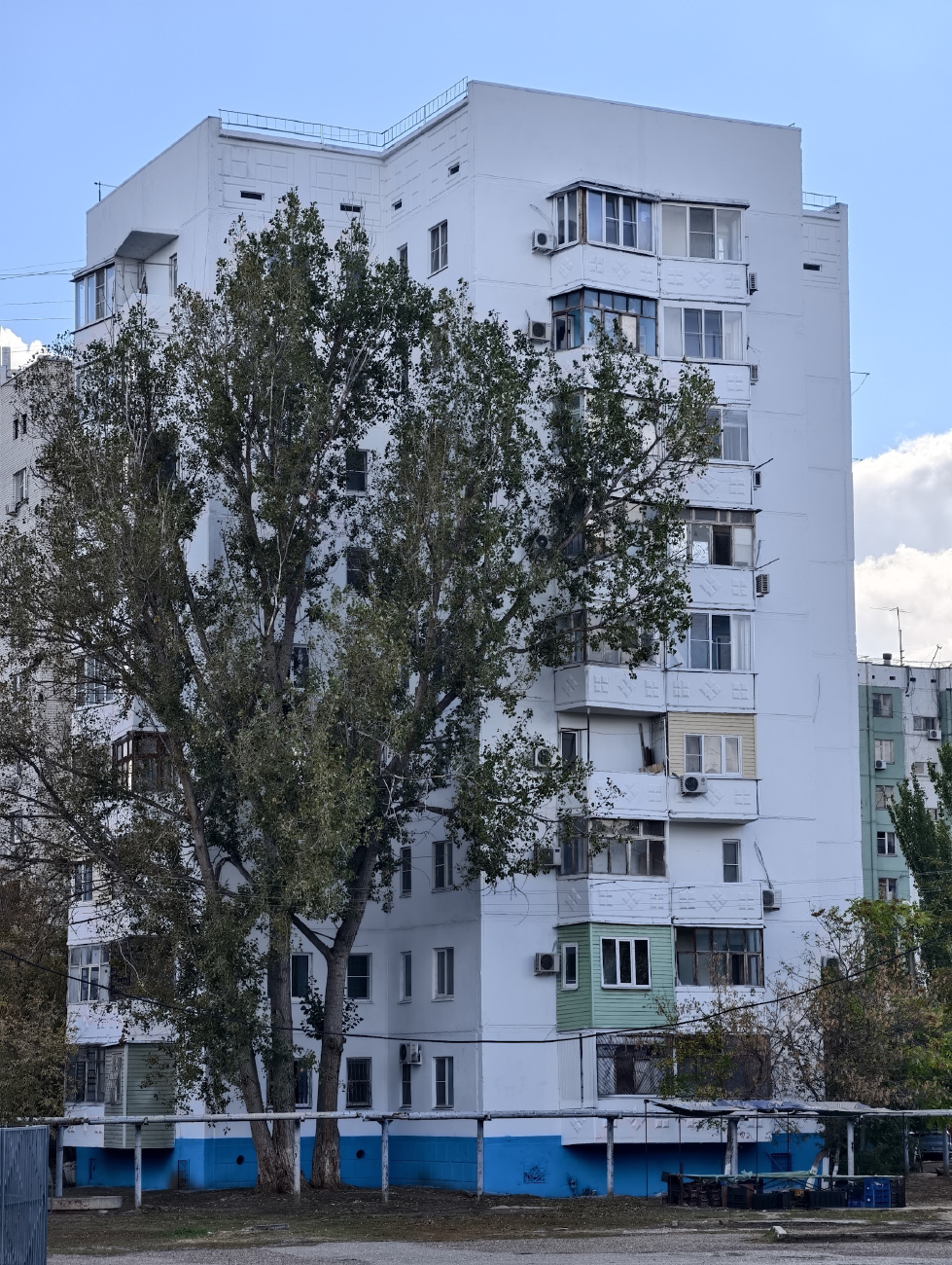 Астрахань, Красная набережная, 231 корп. 1