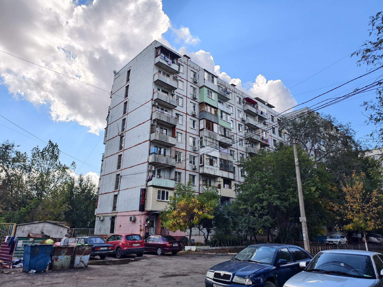 Астрахань, Улица Валерии Барсовой, 12 корп. 2