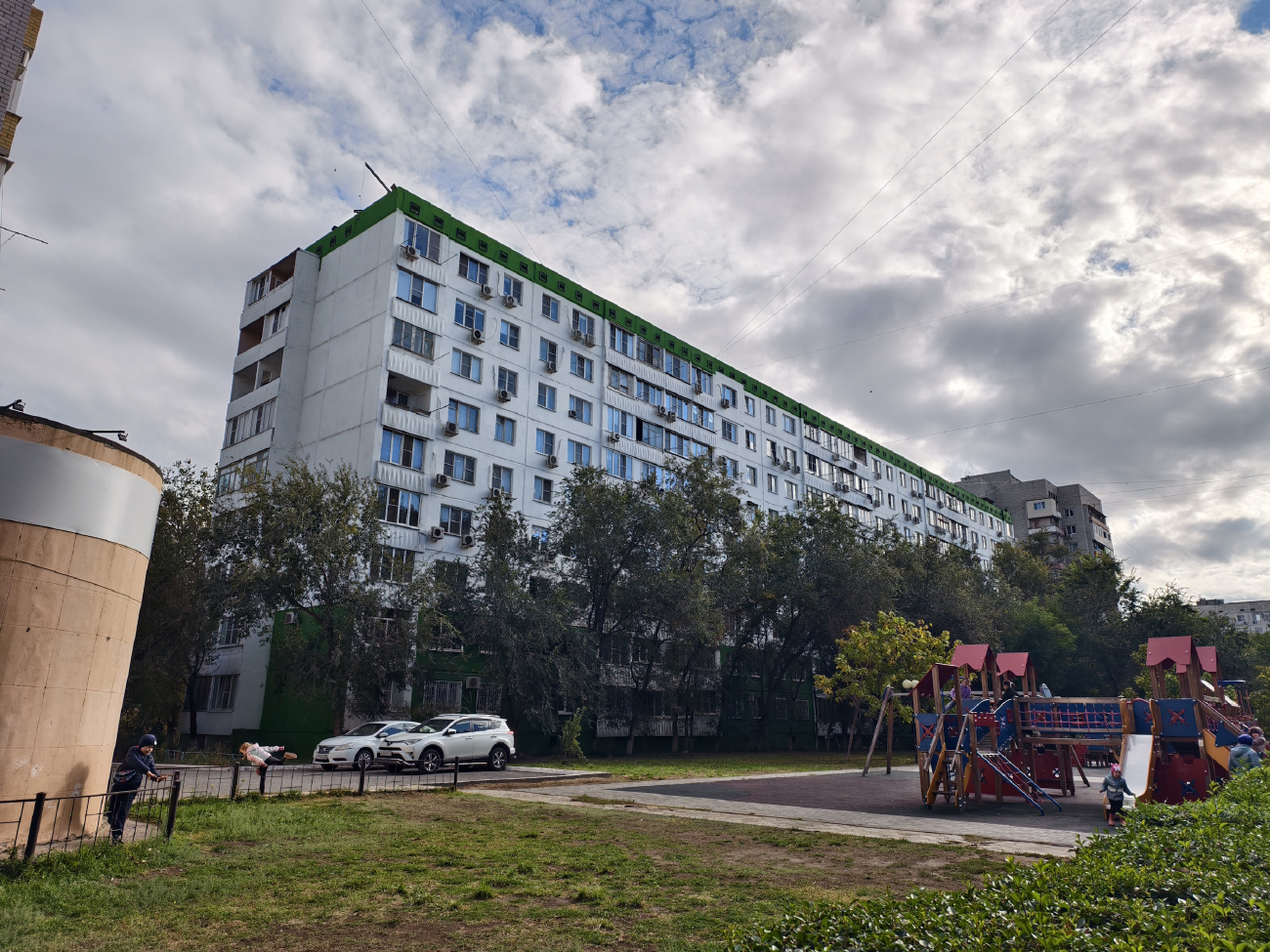 Астрахань, Звёздная улица,  49 корп. 2