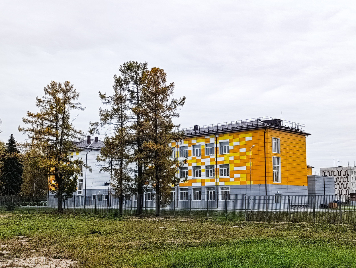 Большие Дворы, Спортивная улица, 12