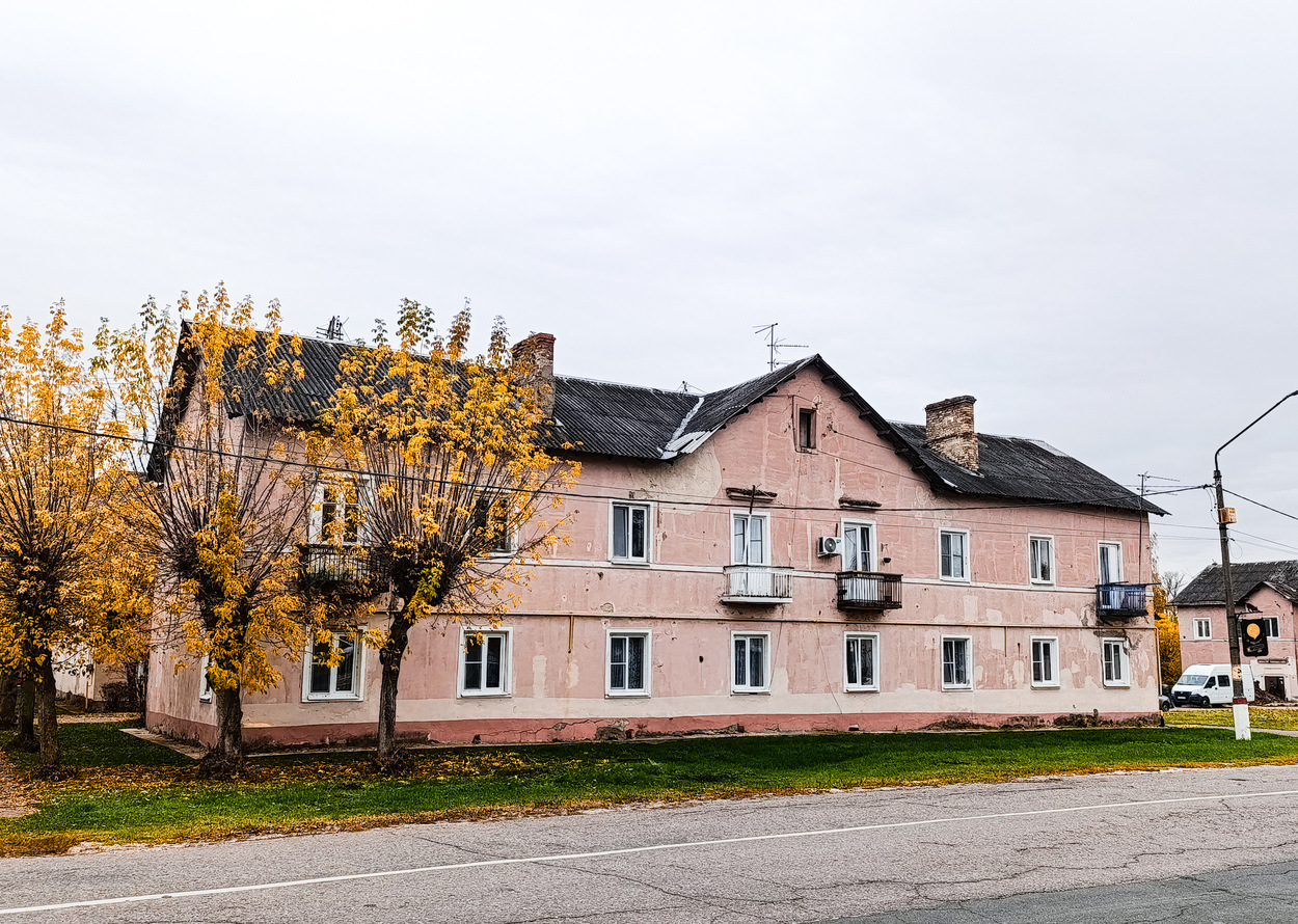 Большие Дворы, Улица Текстильщиков, 2 / Центральная площадь, 2