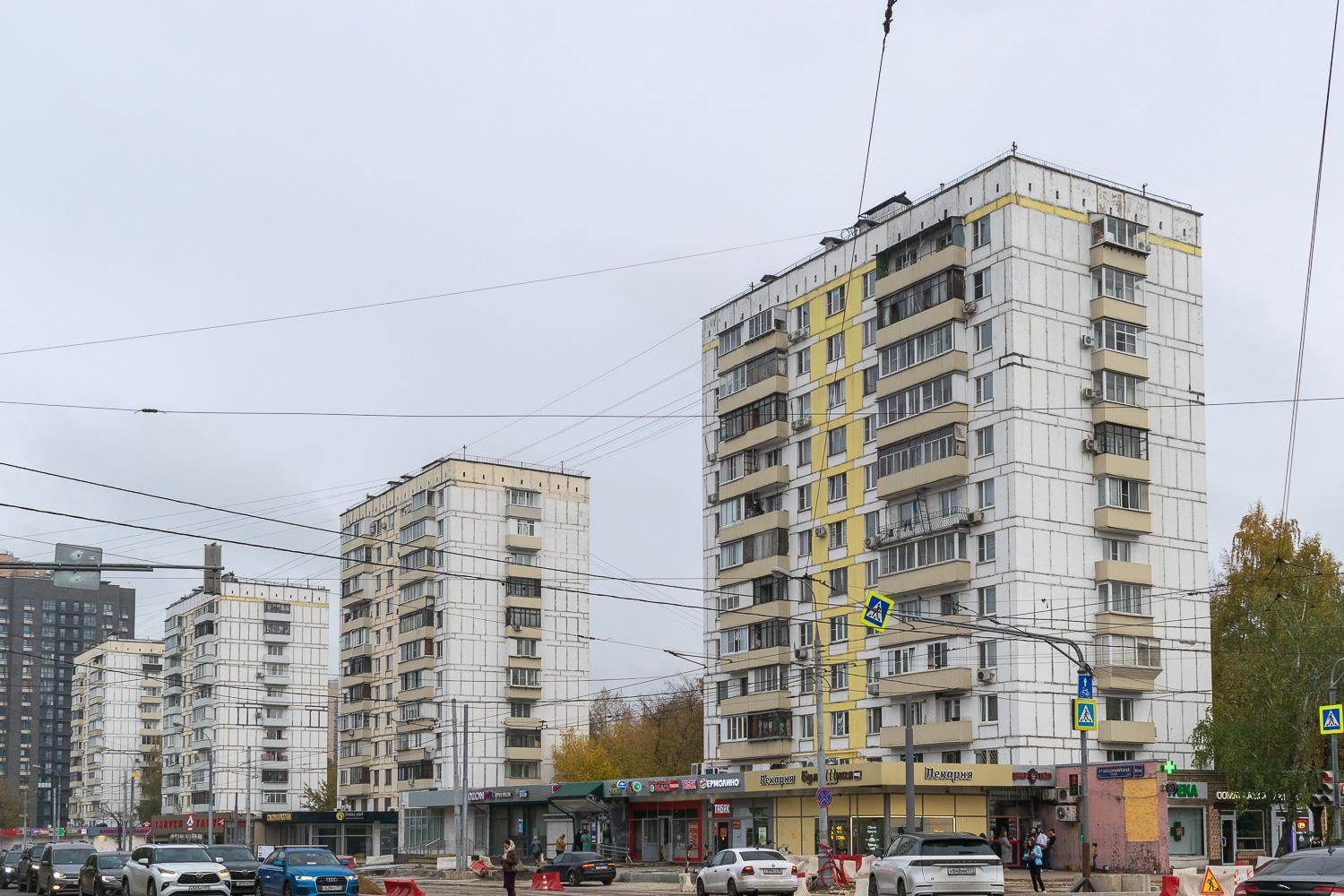 Москва, 3-я Владимирская улица, 25 корп. 1; 3-я Владимирская улица, 27; 3-я Владимирская улица, 29; 3-я Владимирская улица, 31 / Зелёный проспект, 33