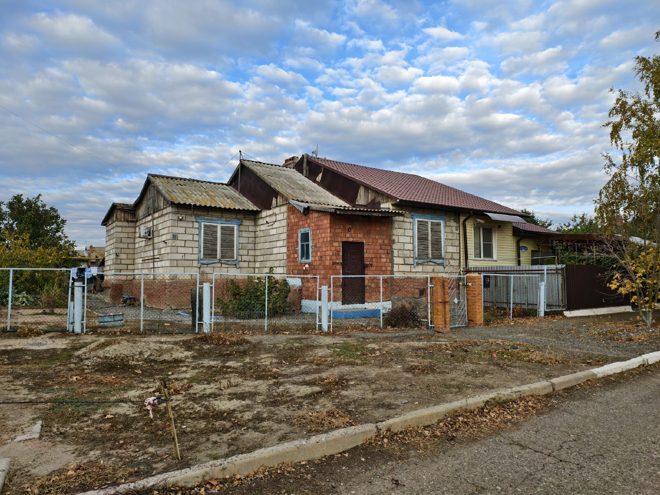 Il`inka, Молодёжная улица, 25