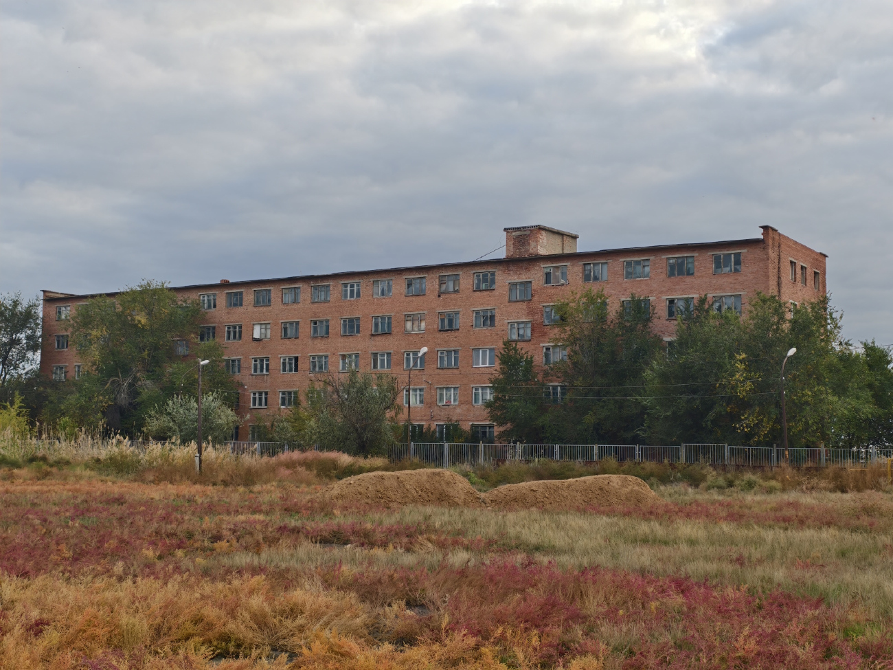 Астрахань, ​Акмолинская улица, 45