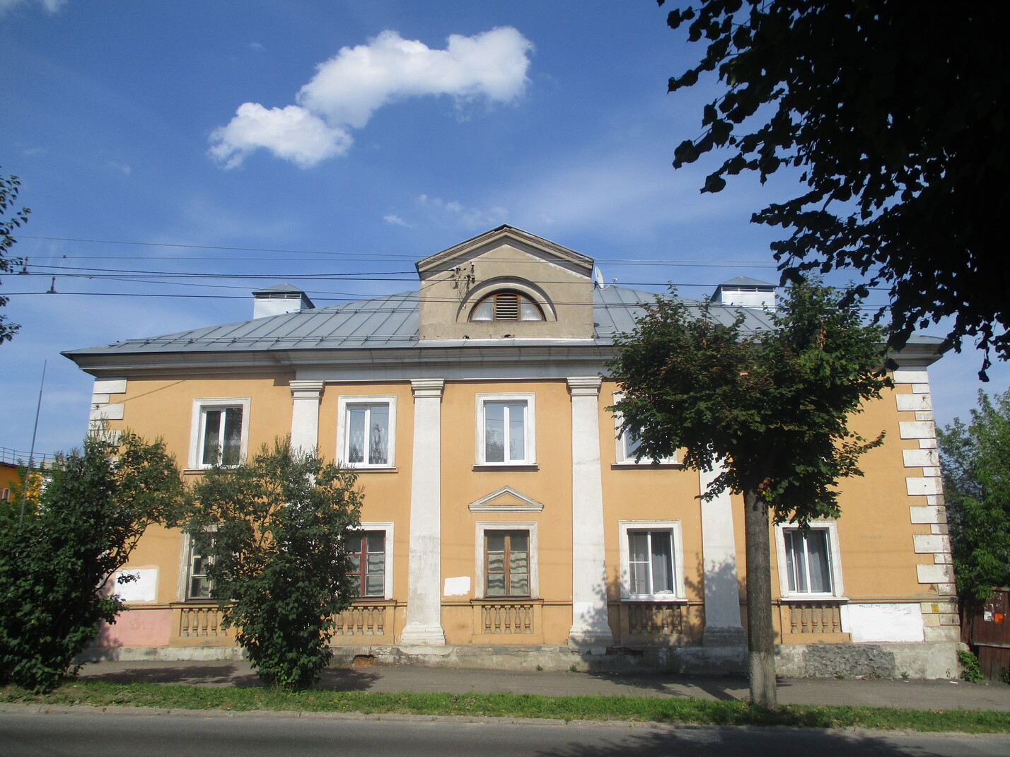 Владимир, Улица Батурина, 12Б