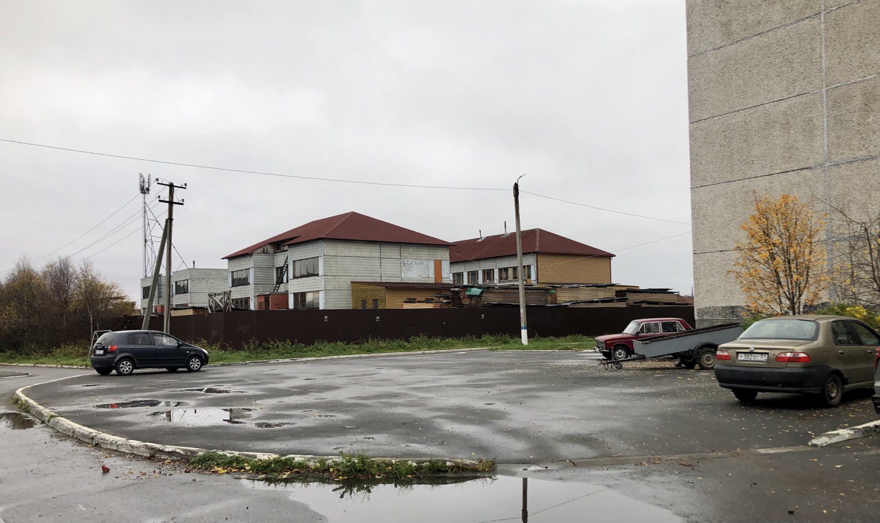 Молочный, Улица Молодёжная, 10