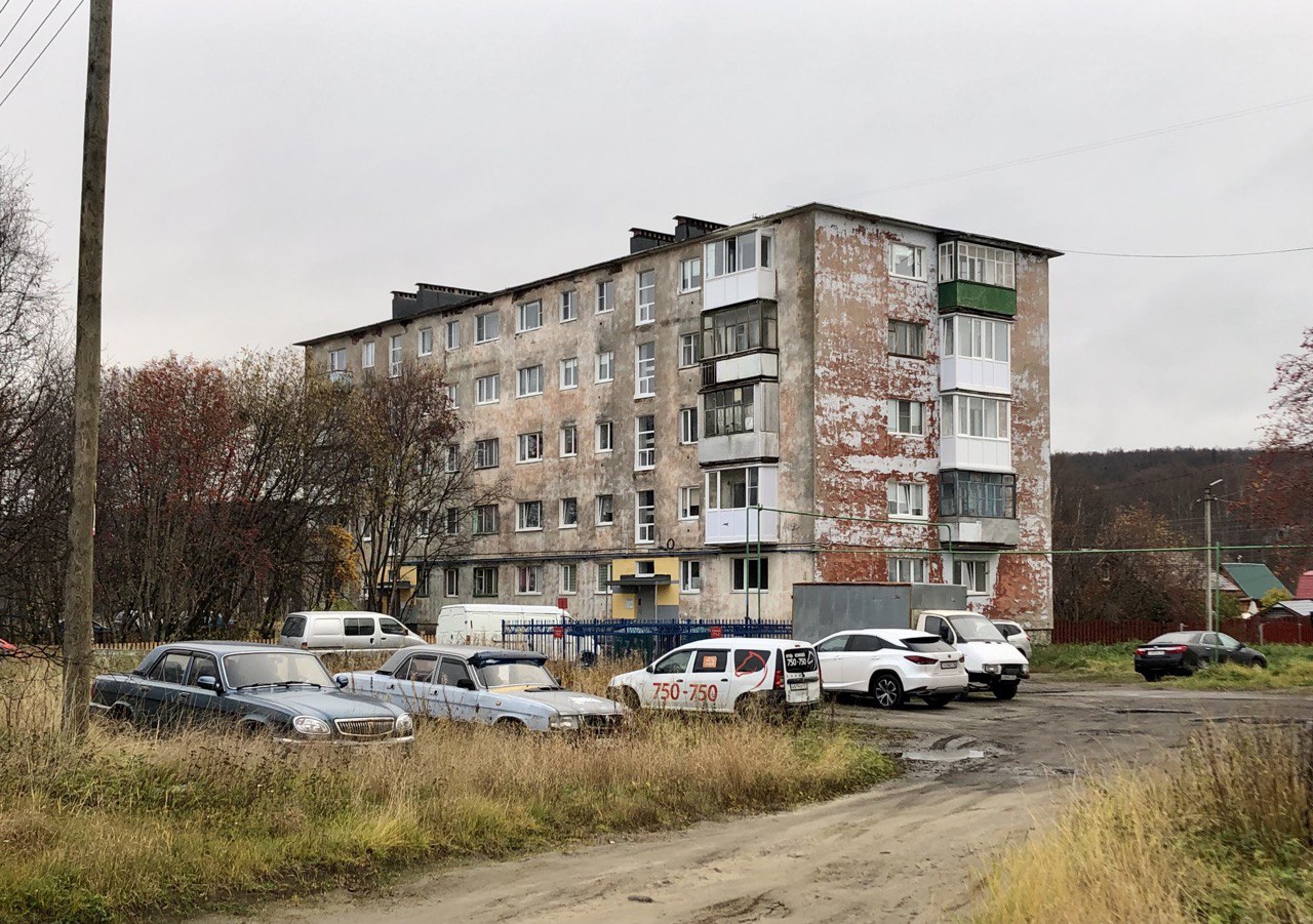 Zverosovkhoz, Строительная улица, 4