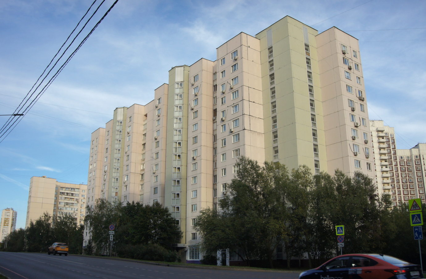 Масква, Улица Верхние Поля, 18