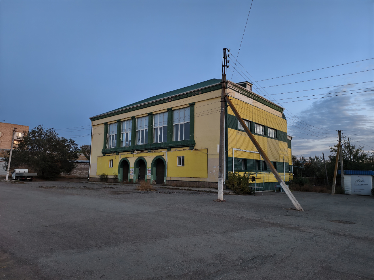 Красные Баррикады, Баррикадная улица, 11