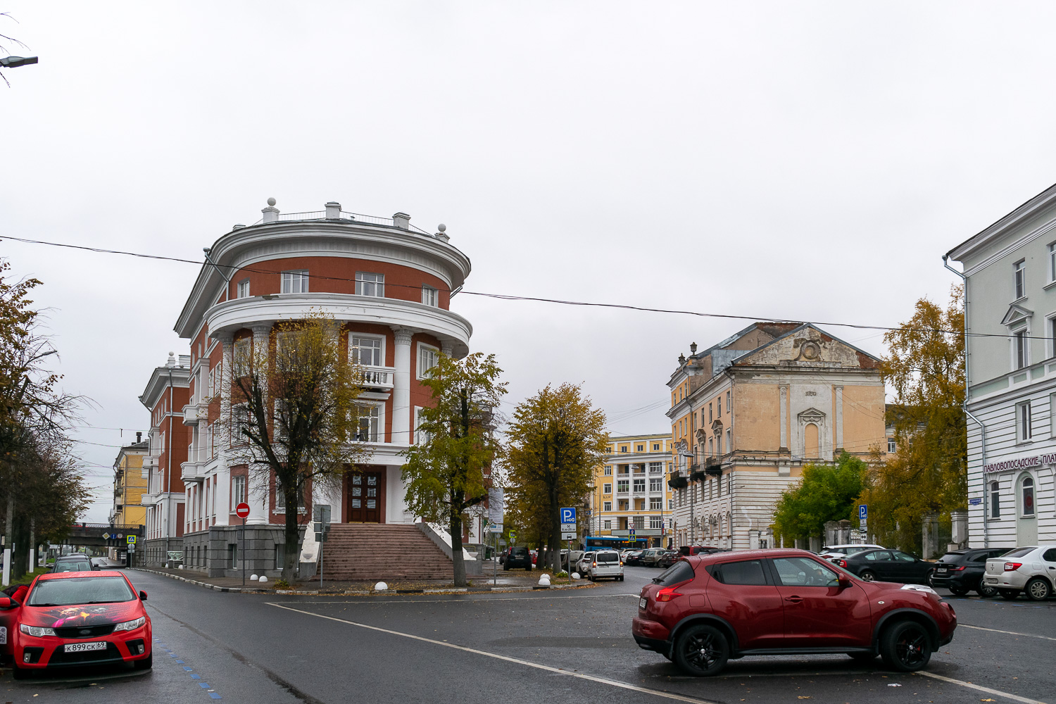Тверь, Набережная Степана Разина, 2; Тверской проспект, 15