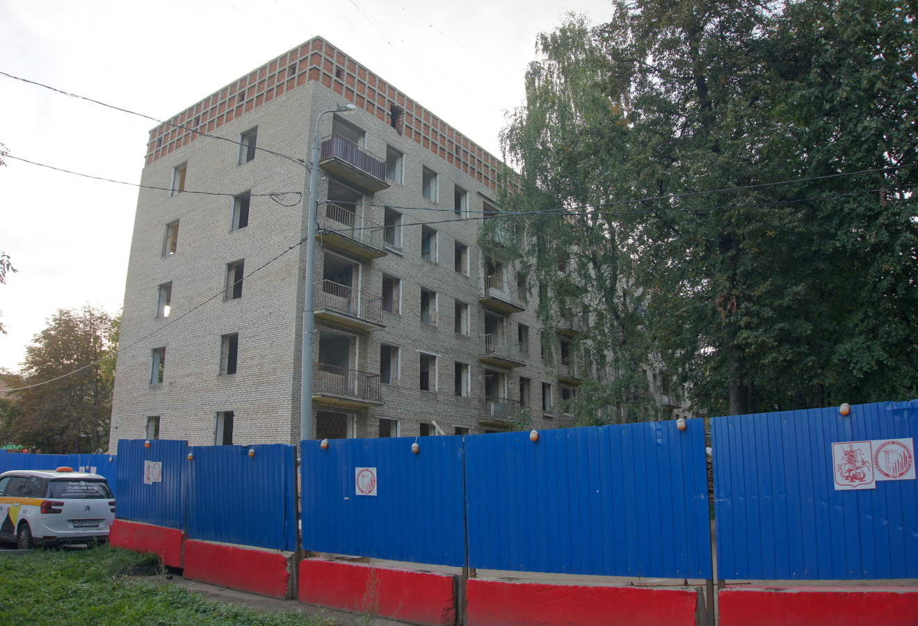 Москва, Улица Верхние Поля, 13 корп. 1
