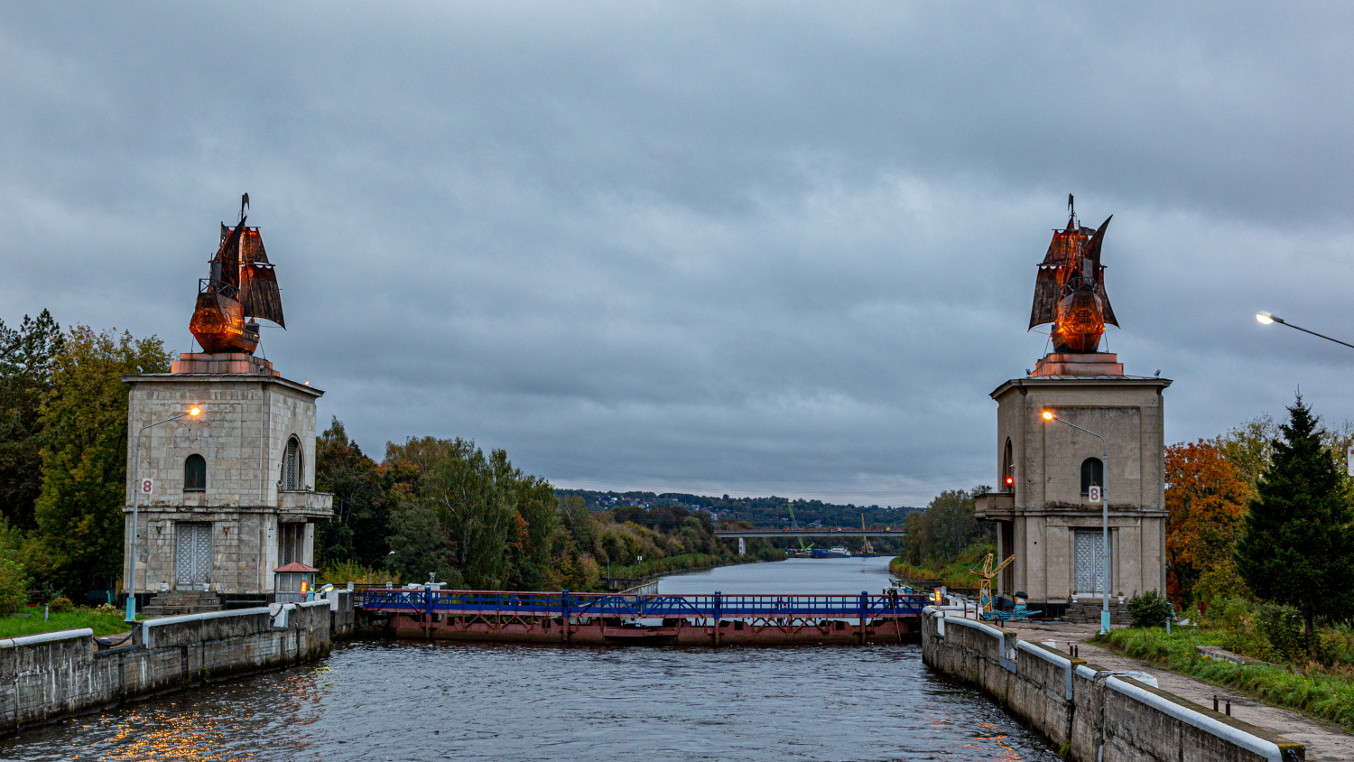 Yakhroma, Шлюз № 3 Канала им. Москвы