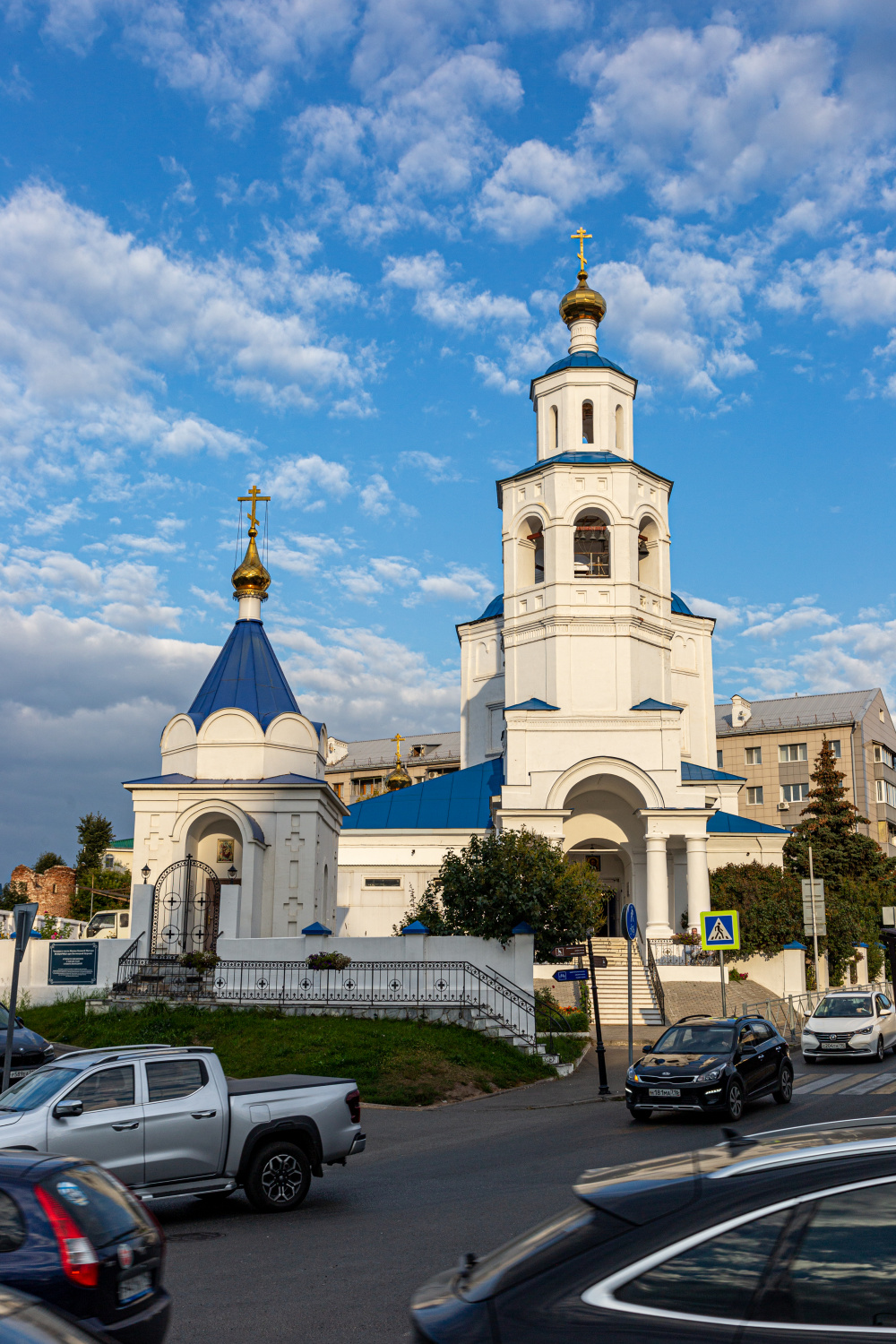 Casáin, Большая Красная улица, 1 / Федосеевская улица, 2