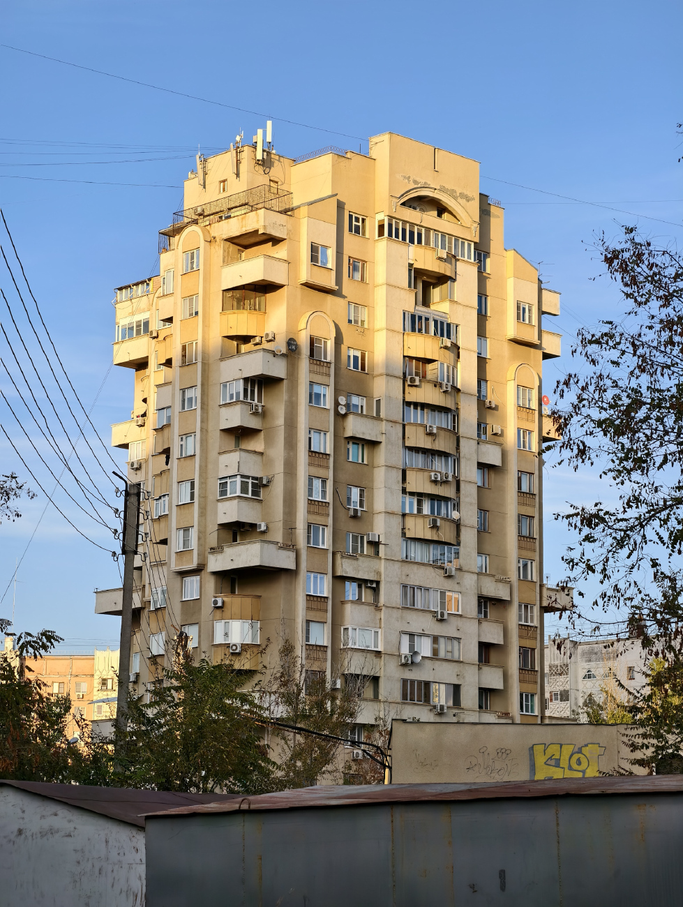 Астрахань, Жилая улица, 10 корп. 2