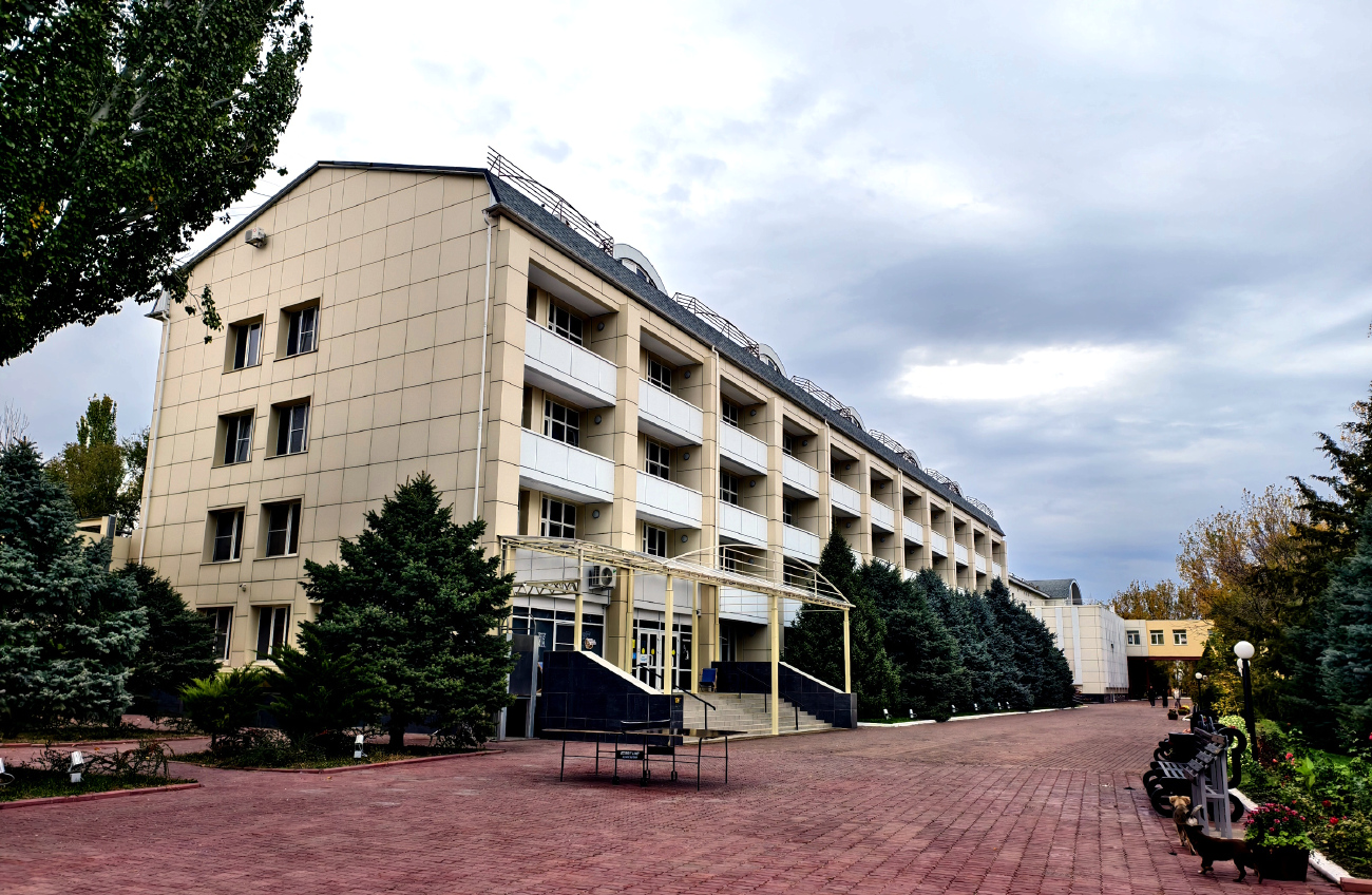 Тинаки 2-е, Санаторная улица, 7А стр. 5. Тинаки 2-е — Санаторно - Реабилитационный центр "Тинаки"