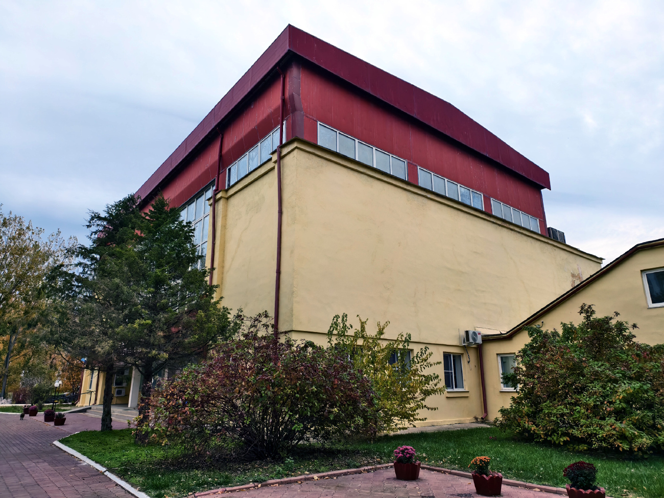 Тинаки 2-е, Санаторная улица, 7А стр. 6. Тинаки 2-е — Санаторно - Реабилитационный центр "Тинаки"