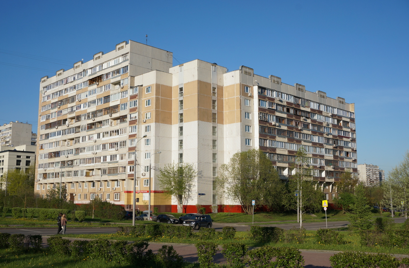 Москва, Ратная улица, 8 корп. 3 (подъезды 4-6); Ратная улица, 8 корп. 3 (подъезды 1-3)