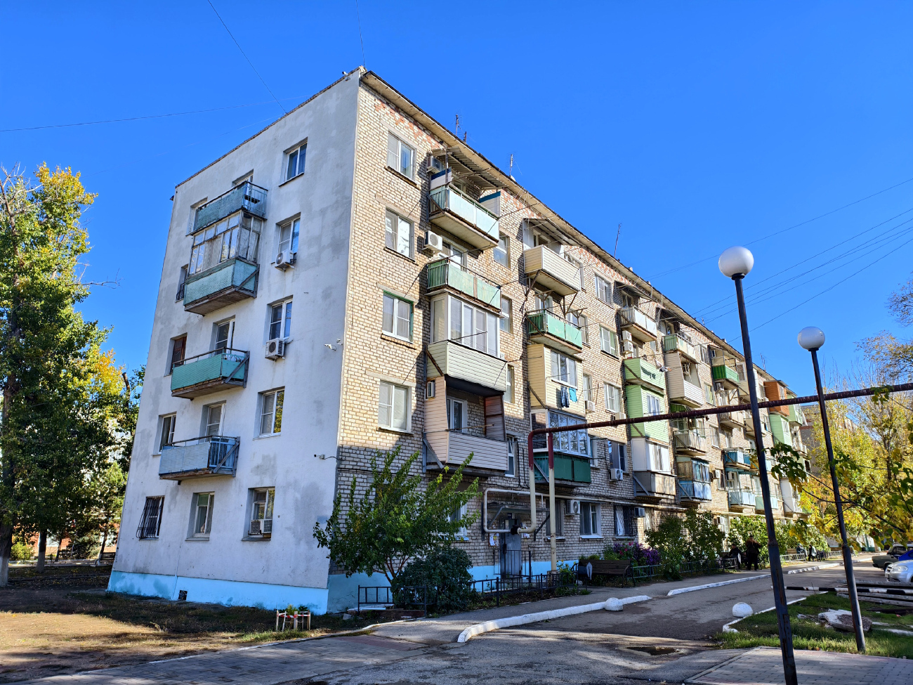 Нариманов, Центральная улица, 9