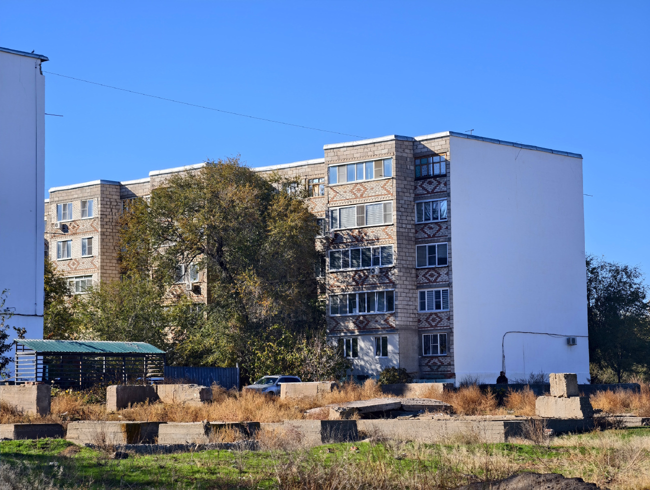 Нариманов, Набережная улица, 22