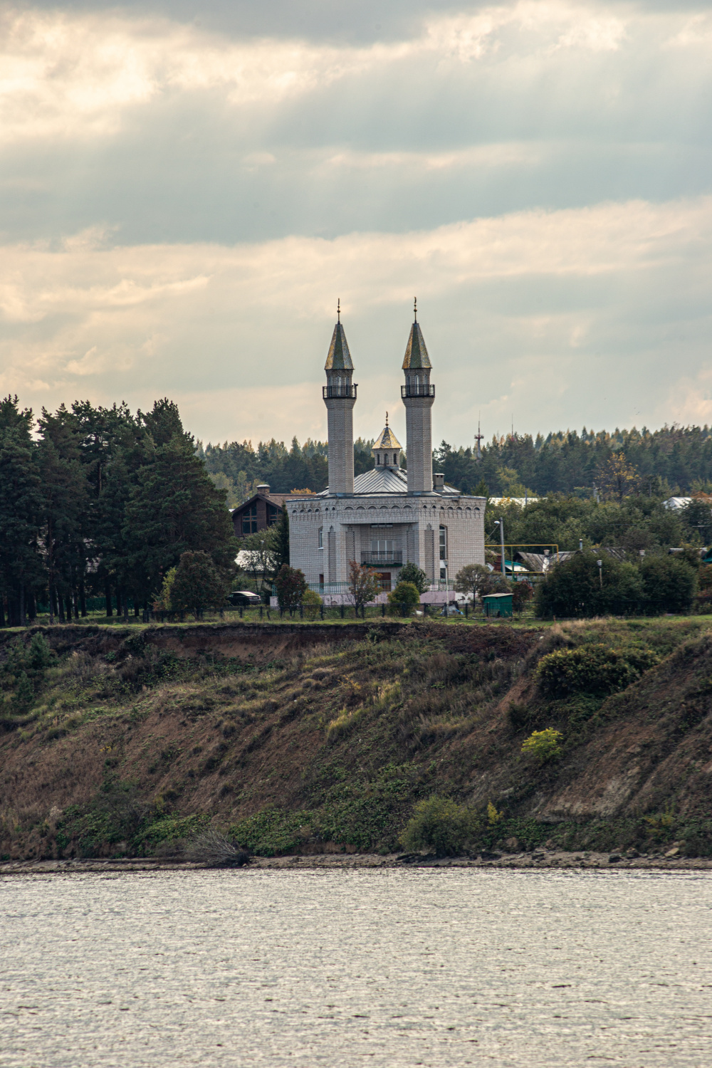 Verkhny Uslon district, other localities, с. Кзыл-Байрак, Набережная улица