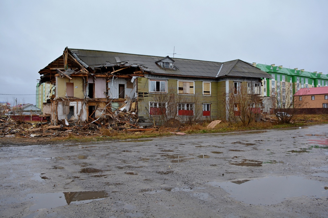 Нарьян-Мар, Улица Сапрыгина, 16