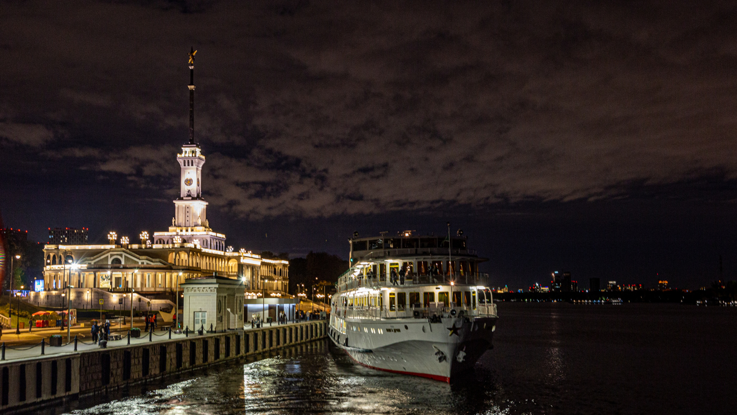 Москва, Ленинградское шоссе, 51