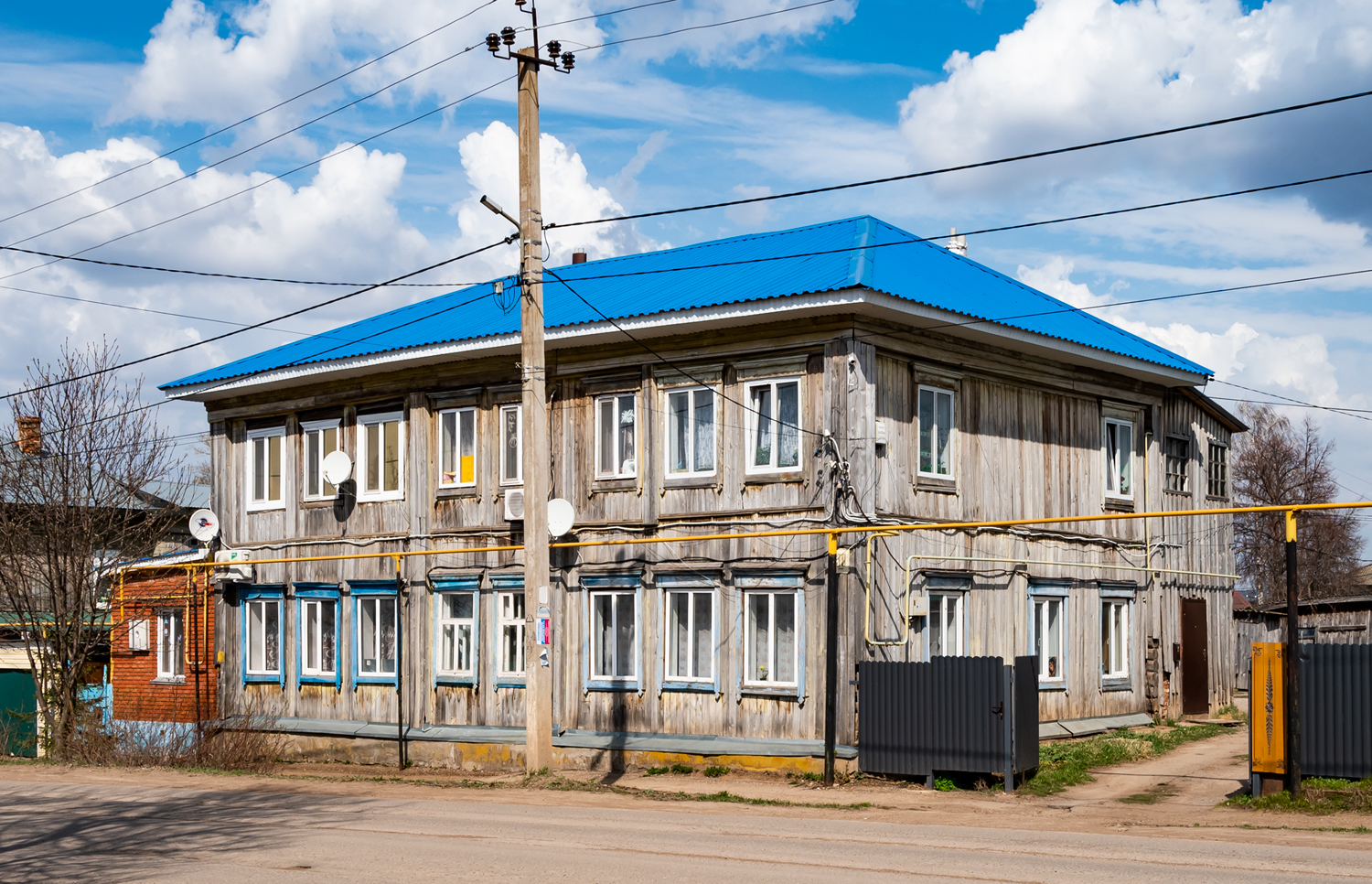 Birsk, Коммунистическая улица, 39