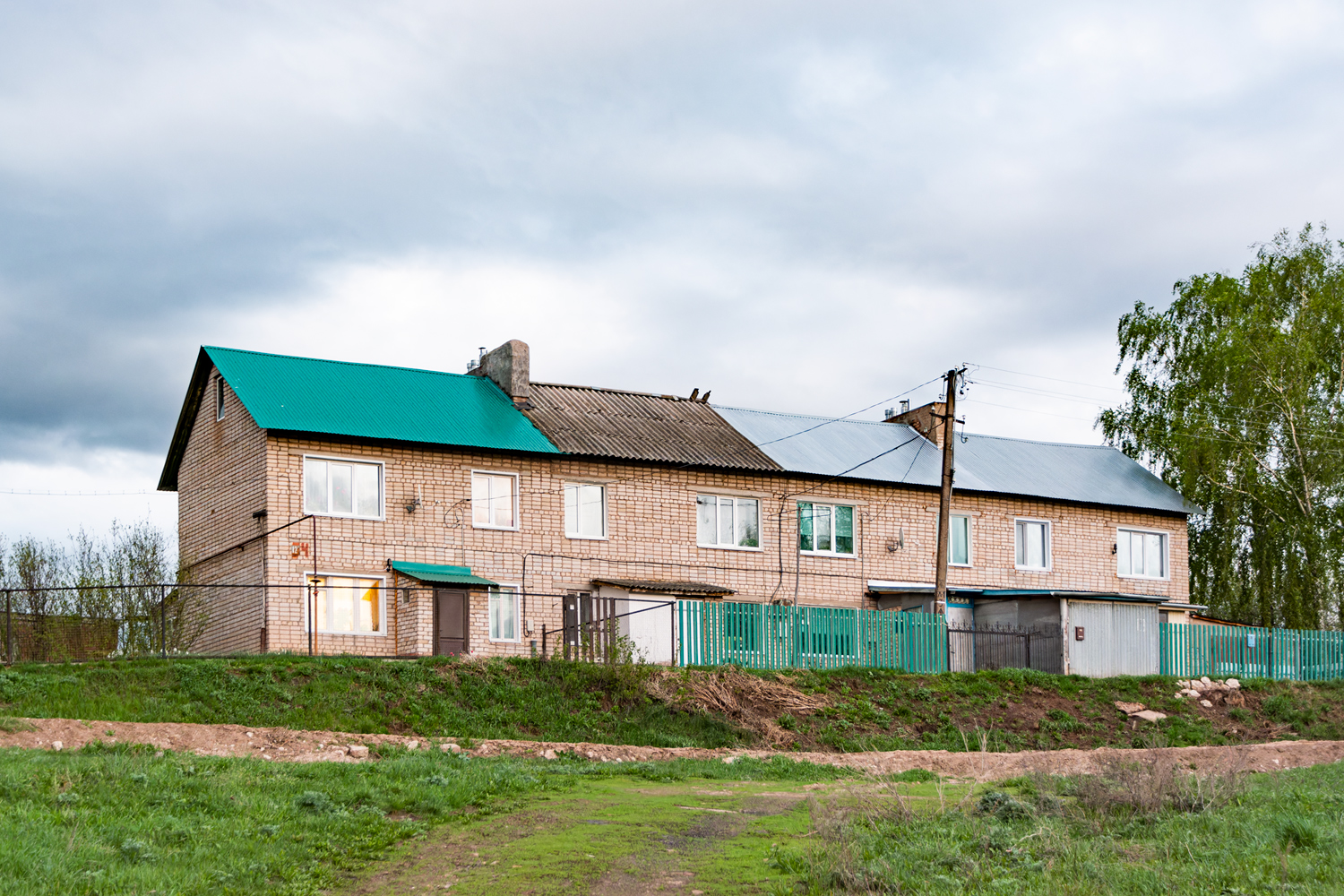 Birsky district, other localities, с. Баженово, улица 60 лет Октября, 12