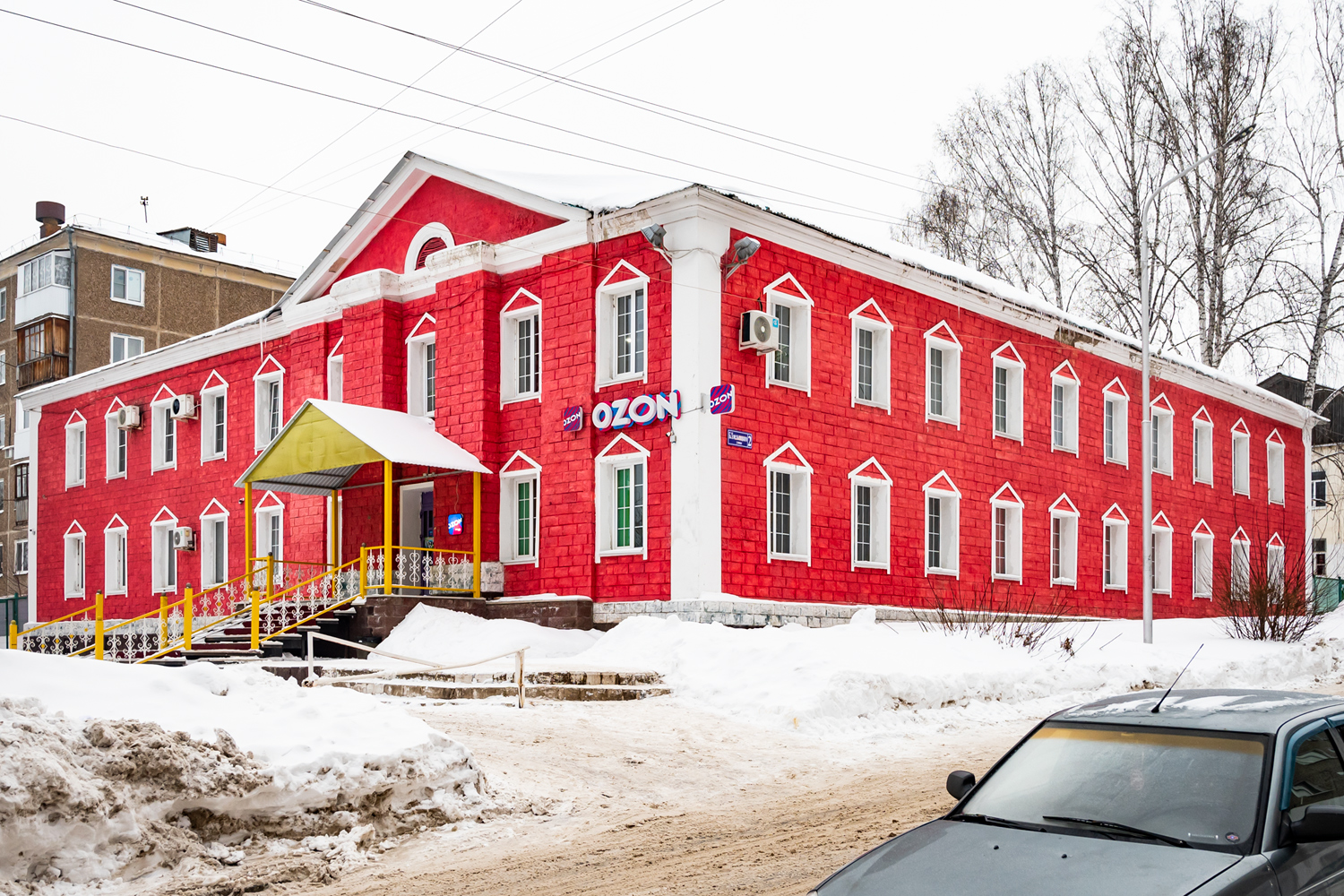 Уфа, Улица Богдана Хмельницкого, 2