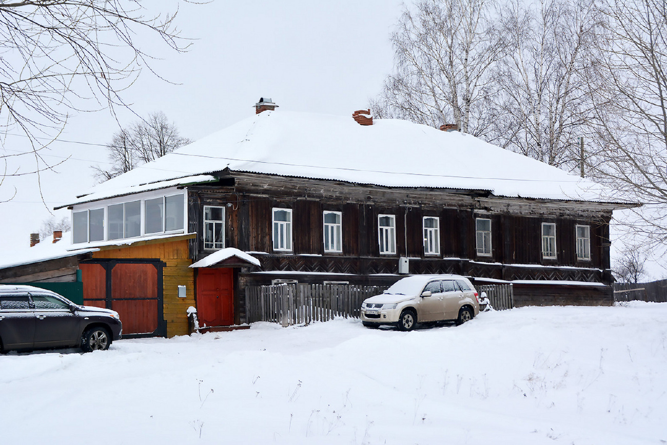 Березники, прочие н.п., Пос. Орёл, Набережная улица, 42