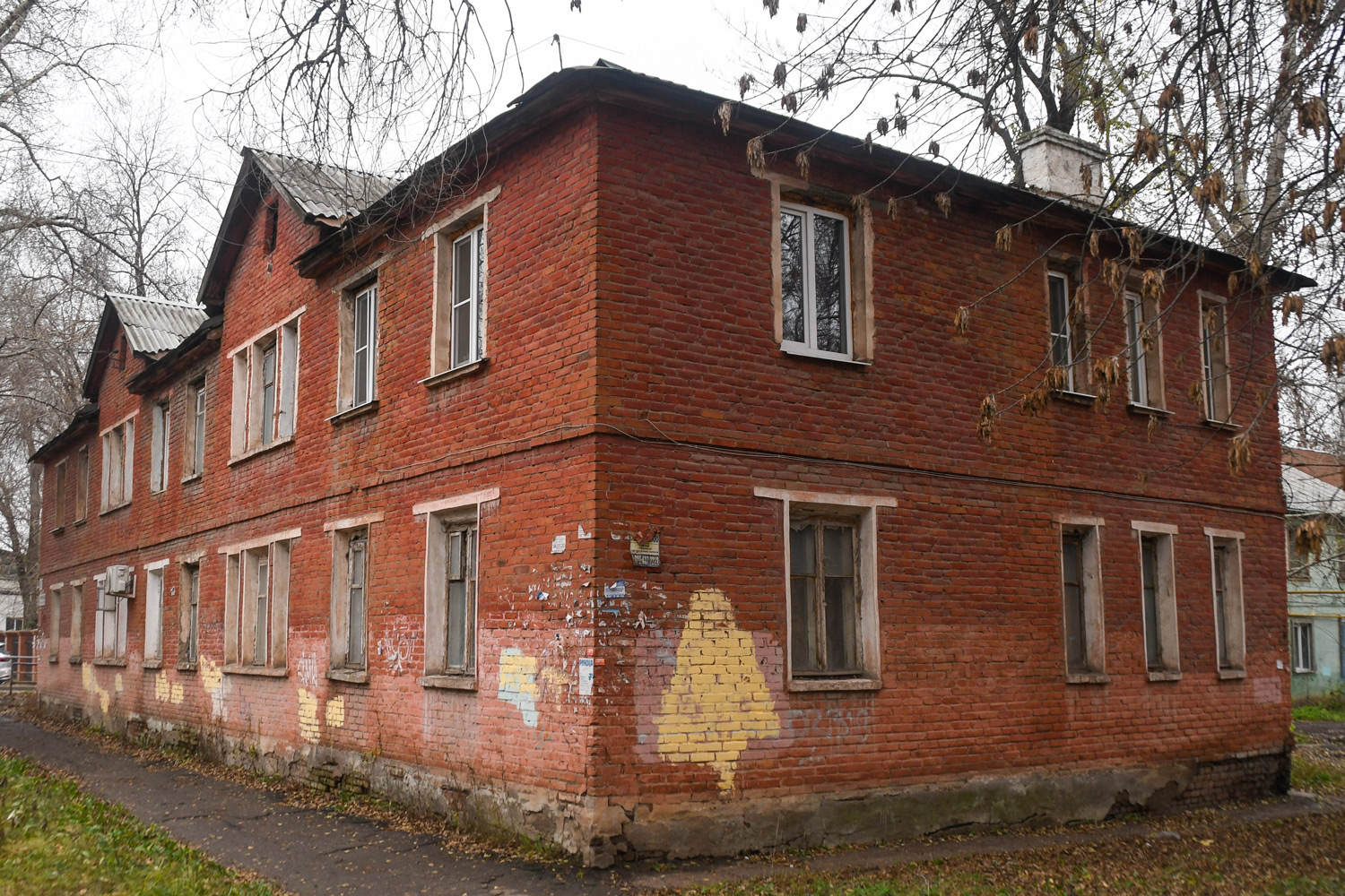 Samara, Ставропольская улица, 187 / Ташкентский переулок, 50