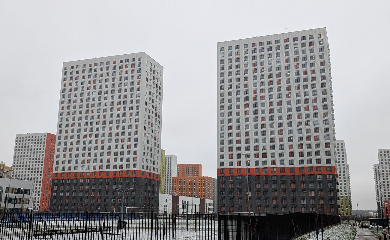 Ленинский городской округ, прочие н.п., пос. Дрожжино, Южная улица, 11 корп. 3; пос. Дрожжино, Южная улица, 11 корп. 4