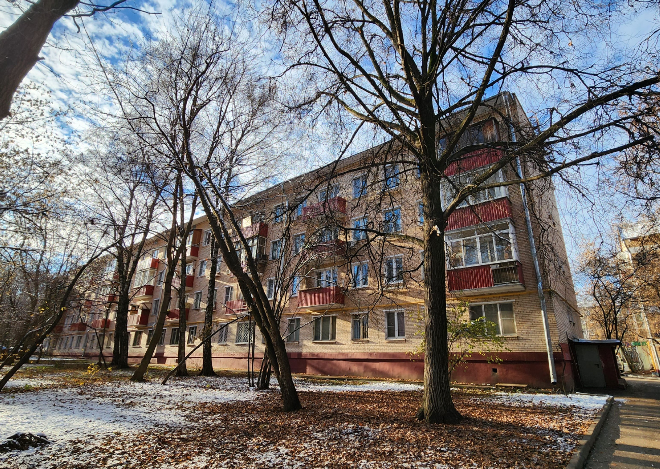 Москва, Проспект 60-летия Октября, 27 корп. 1