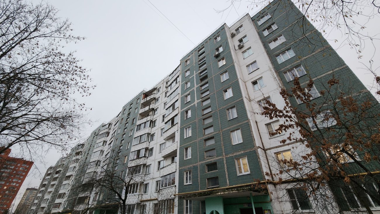 Dmitrov, Микрорайон им. Аверьянова, 11